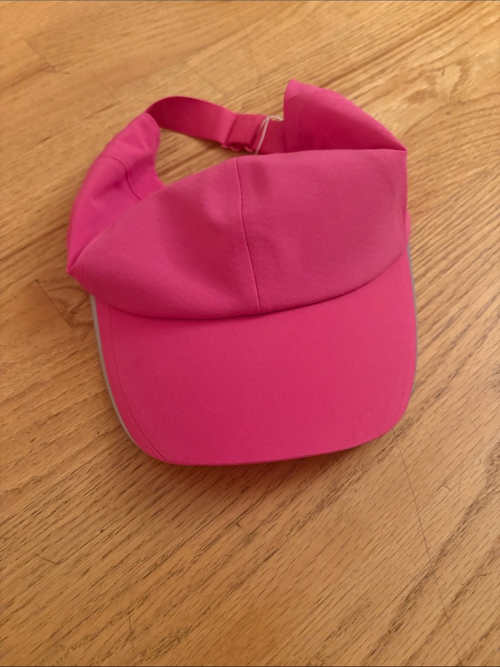 Lululemon Pink Fast and Free run hat NWT